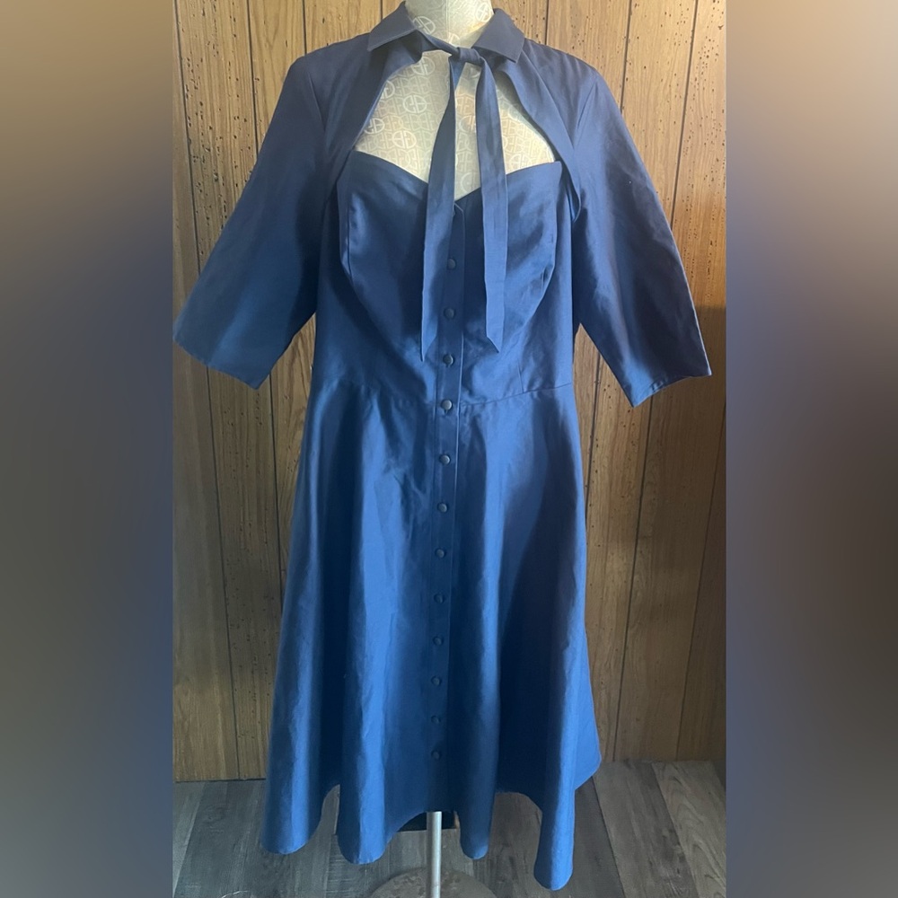 Disney Our Universe vintage inspired Dapper Day keyhole dress plus size 2